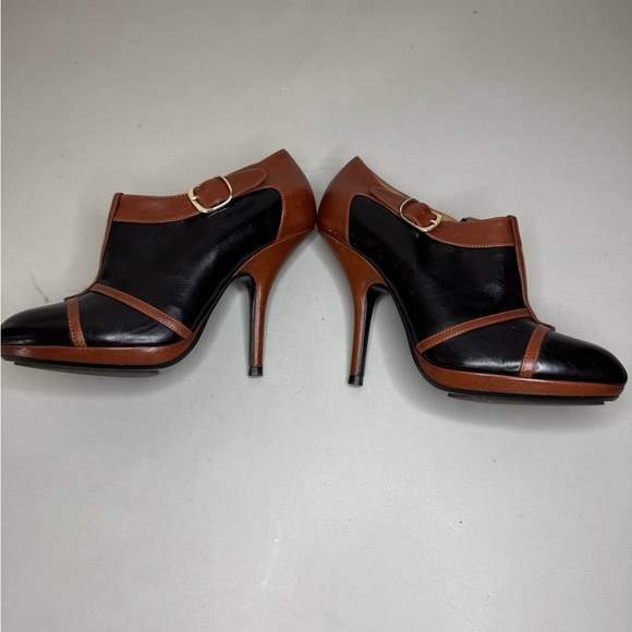 Dries Van Noten Leather Ankle Boots – Size 7.5 (Fits Like 7) - Picture 1 of 16